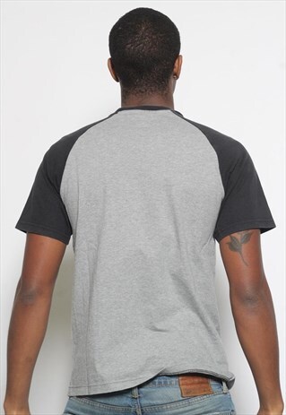 VINTAGE NIKE LOGO T-SHIRT GREY