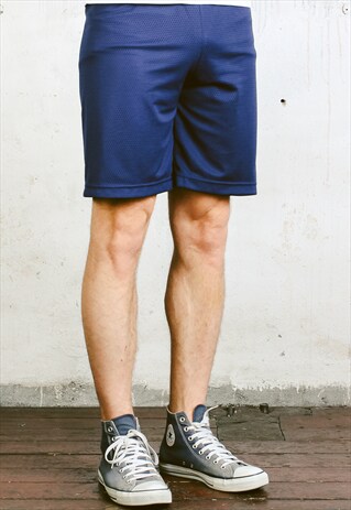 VINTAGE NIKE SHORTS