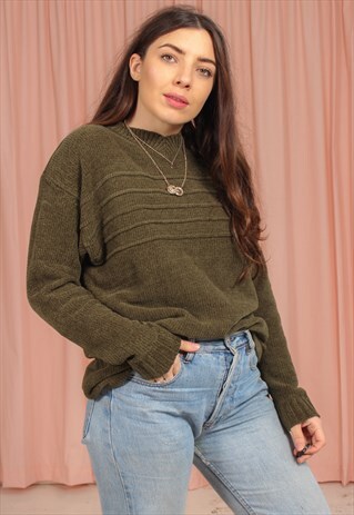 VINTAGE 90S V-NECK JUMPER IN GREEN