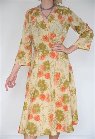 VINTAGE 70S DRESS MIDI IN YELLOW ORANGE GREEN FLOWER PATTERN