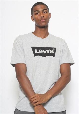 VINTAGE LEVIS T-SHIRT