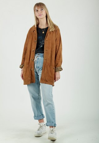 BUJRBERRY OVERSIZED TAN SUEDE JACKET WITH NOVA CHECK COLLAR