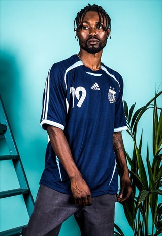 VINTAGE ADIDAS FOOTBALL SHIRT IN NAVY BLUE