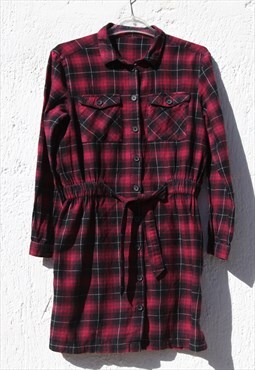 Vintage pink/black flannel long button down long shirt