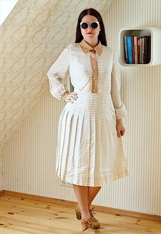 VINTAGE BEIGE DEER DRESS