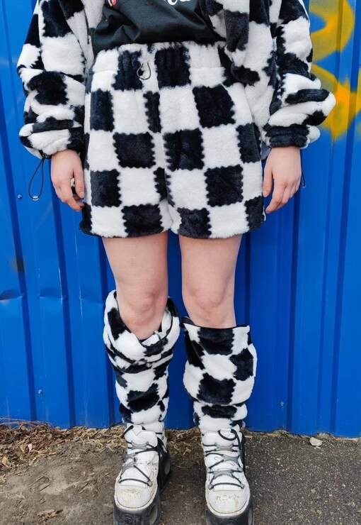 garment image
