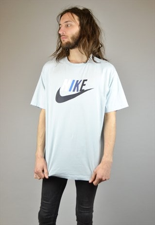 VINTAGE 90'S NIKE T-SHIRT