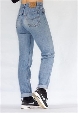 Vintage 90's Levi 501 Slim Straight Bum Lifting Jeans