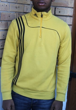 VINTAGE ADIDAS SWEATSHIRT