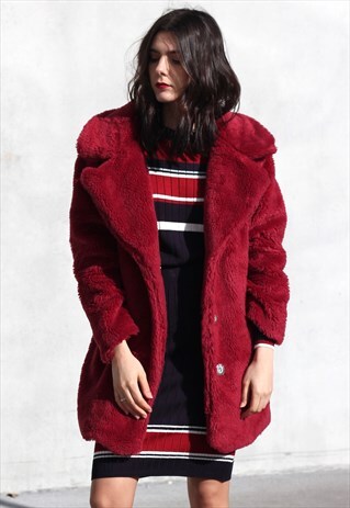 OVERSIZED COLLAR FAUX FUR COAT