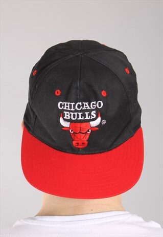 VINTAGE CHICAGO BULLS BASEBALL CAP HAT