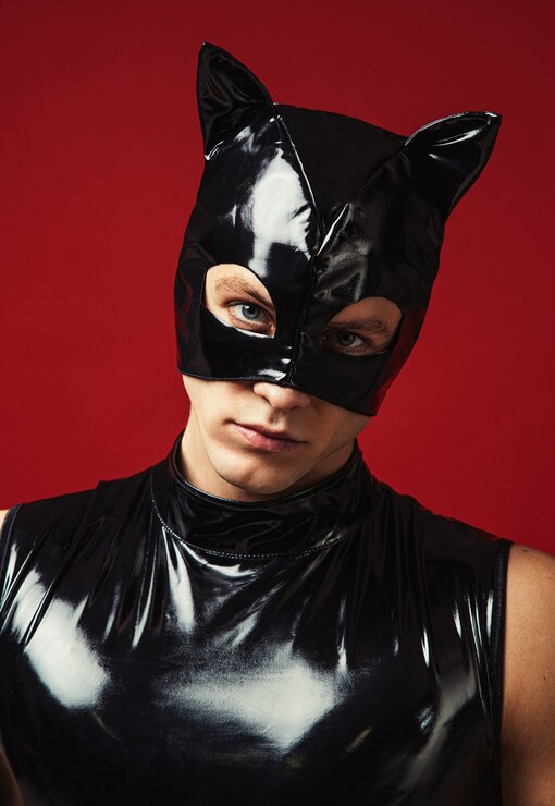 garment image