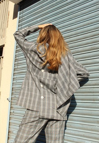 TAILORED JACKET IN GREY CHECK WITH DETACHABLE SCARF