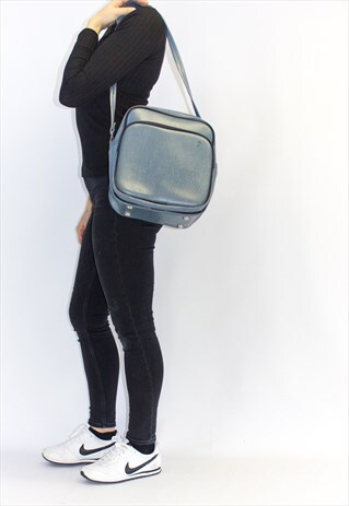 VINTAGE 70'S FAUX LEATHER FLIGHT BAG