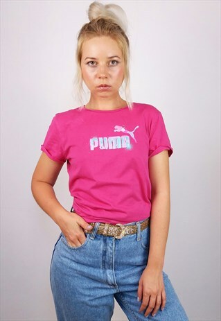 VINTAGE 90'S PUMA T SHIRT WITH FRONT LOGO IN HOT PINK