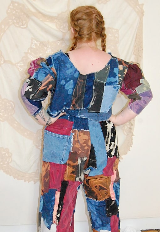 garment image