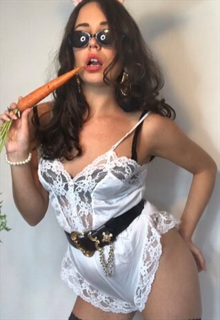 VINTAGE HALLOWEEN LACE TEDDY BODY HIPPY WHITE LINGERIE