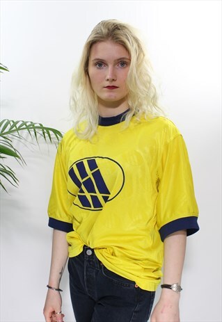 VINTAGE ADIDAS T-SHIRT