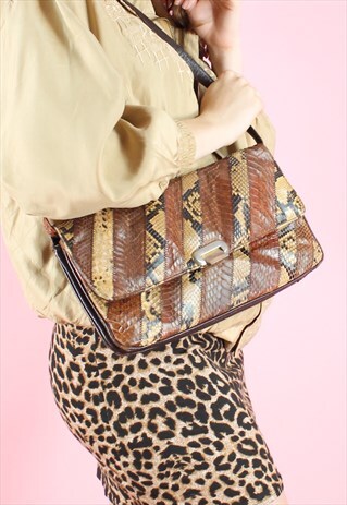 VINTAGE 90S Y2K BROWN STRIPED FAKE SNAKE PRINT HANDBAG