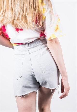 VINTAGE 1990S LIGHT BLUE CUT OFF DENIM SHORTS