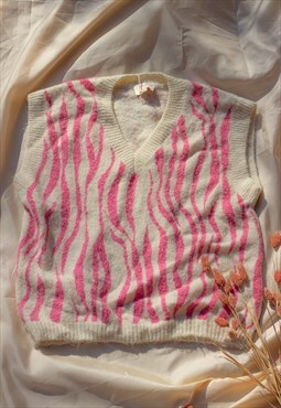 Cream Slouchy Tiger Print Sweater Vest