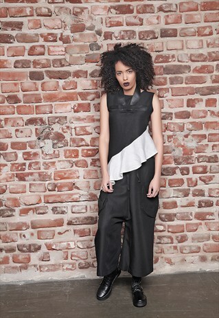 PLUS SIZE ASYMMETRIC TUNIC