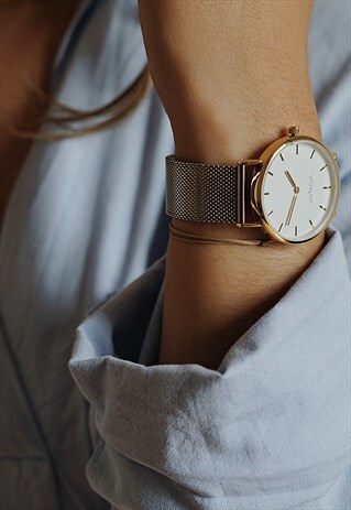MESH SILVER VINTAGE WATCH