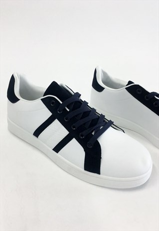 JUSTYOUOUTFIT MENS WHITE WITH NAVY TRAINERS