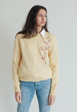 Vintage 60s Sequin Cherry Embroidery Light Yellow Jumper S