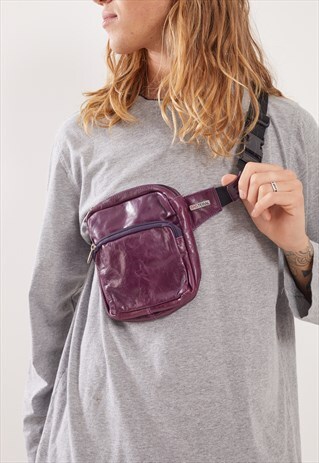 VINTAGE BAGTERAL LEATHER FESTIVAL BUM BAG