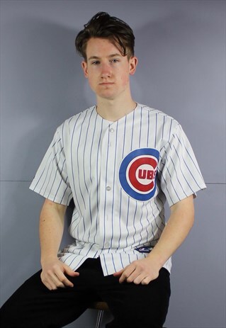 VINTAGE MAJESTIC CUBS MLB JERSEY IN WHITE WITH EMBROIDERED P