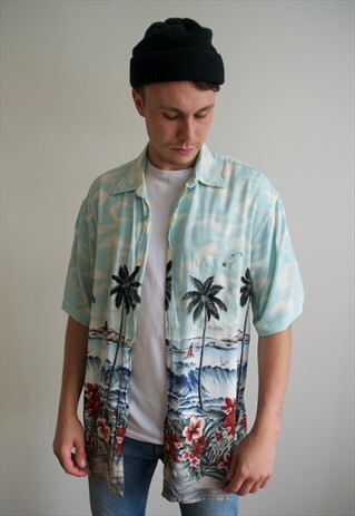 VINTAGE 90'S HAWAIIAN SHIRT