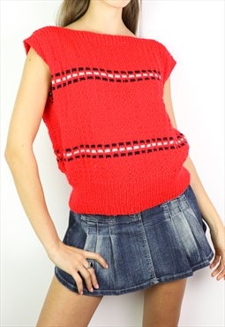 Vintage Y2K Knitwear Vest in Red 