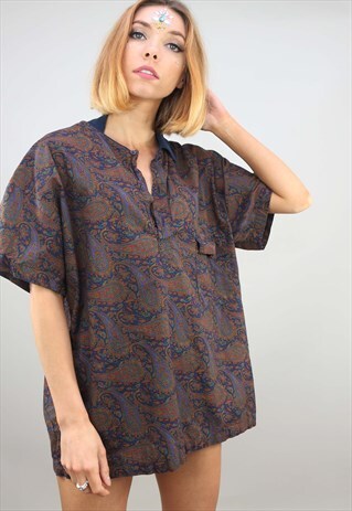 VINTAGE OVERSIZED PAISLEY PATTERNED FESTIVAL POLO T-SHIRT