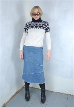 Vintage 90's turtleneck short crochet knitted jumper white