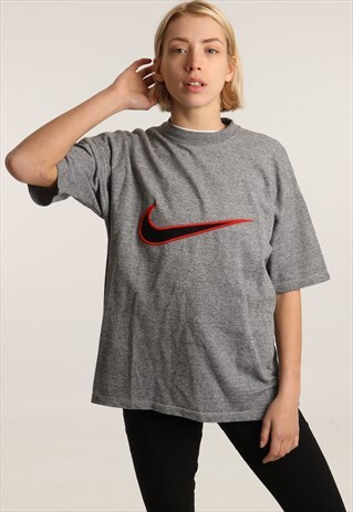 90S NIKE EMBROIDERED TSHIRT