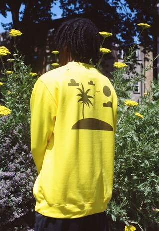 DREAM BUT DO NOT SLEEP YELLOW SWEATSHIRT WITH ISLAND PRINT