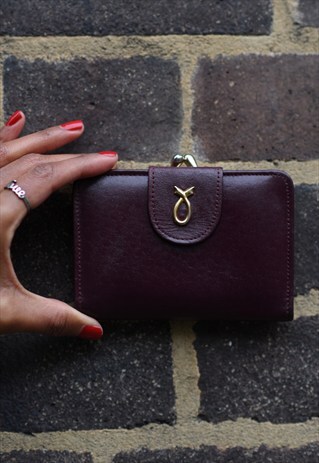 VINTAGE BURGUNDY LEATHER PURSE