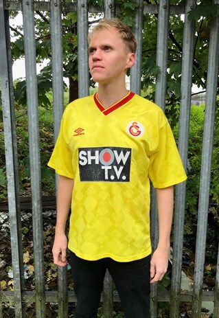 VINTAGE GALATASARAY CLASSIC FOOTBALL SHIRT 93 / 94 YELLOW