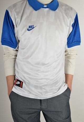VINTAGE NIKE PREMIER FOOTBALL SHIRT JERSEY SIZE M (3215)