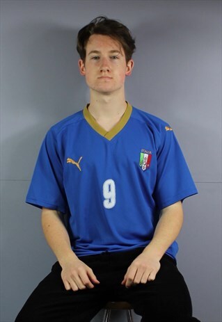 VINTAGE PUMA ITALY FOOTBALL SHIRT IN BLUE WITH EMBROIDERED L