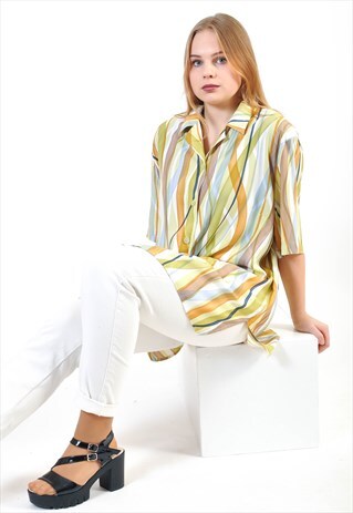 VINTAGE 80'S BLOUSE IN ABSTRACT PRINT