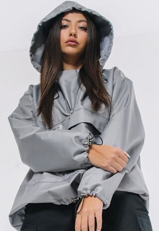 OVERSIZED WINDBREAKER HOODIE IN GREY