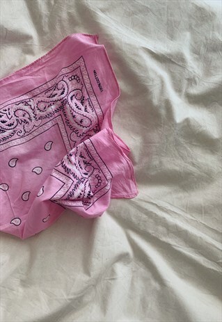 VINTAGE 90S Y2K 00S BANDANA