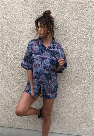 PATTERNED OVERSIZED RETRO VINTAGE UNISEX FESTIVAL SHIRT.