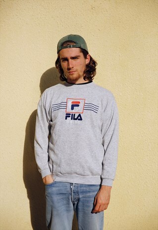 VINTAGE 90S FILA CENTRE LOGO SWEATSHIRT CREWNECK GREY