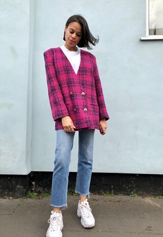 VINTAGE 90S OVERSIZED BOUCLE PINK CHECKED BLAZER