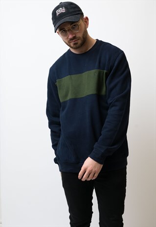 VINTAGE IZOD SWEATSHIRT