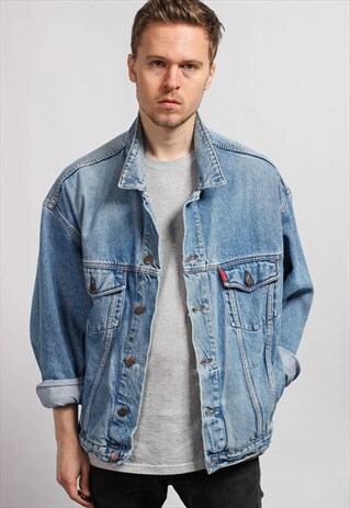 VINTAGE DENIM JACKET