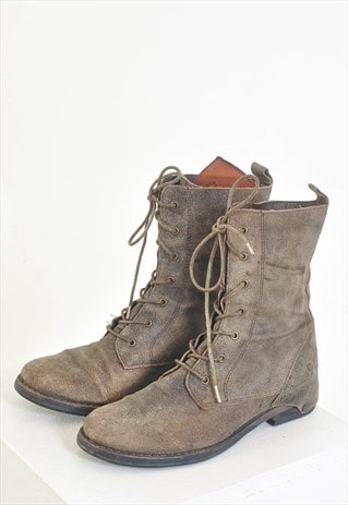 Vintage 00s suede leather boots